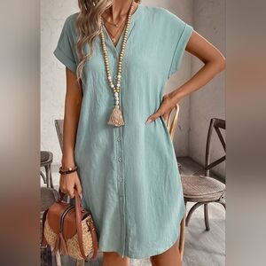 Emery Rose Sage Green Batwing Sleeve Button-Front Tunic Dress Size Medium